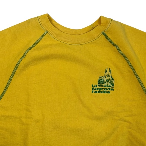 Made Some Souvenirs Cotton Crewneck Sweatshirt – Yellow La Sagrada Familia NWOT - Picture 2 of 10